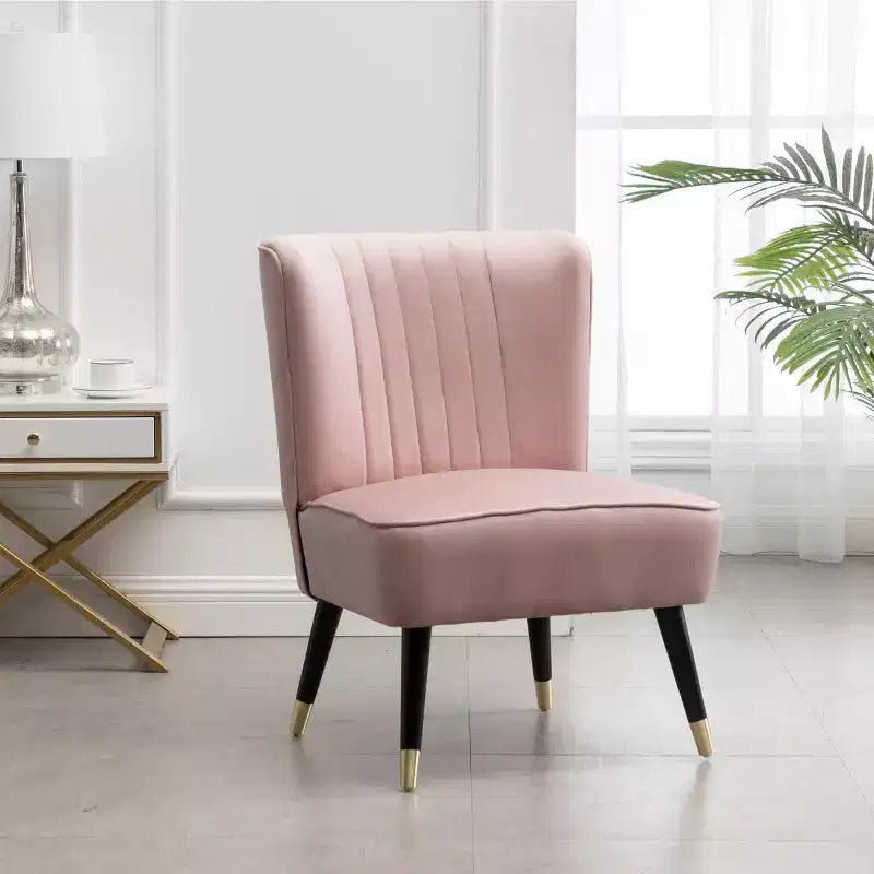 Poltrona moderna in velluto con rivestimento morbido e cuscini profondi, elegante con gambe in legno massello, per soggiorno e sala lettura