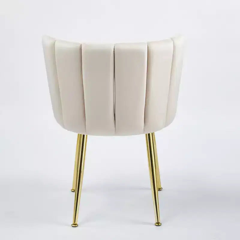 Poltrona decorativa moderna, con gambe in tubolare di ferro color oro, rivestimento in velluto e schienale confortevole, set di 2