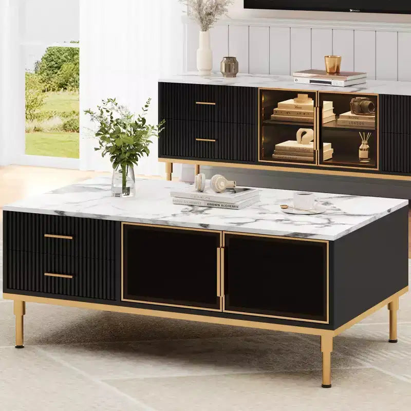 Tavolino da caffè in finto marmo - Tavolo moderno da soggiorno con 4 cassetti e ante in vetro, design a pannelli scanalati