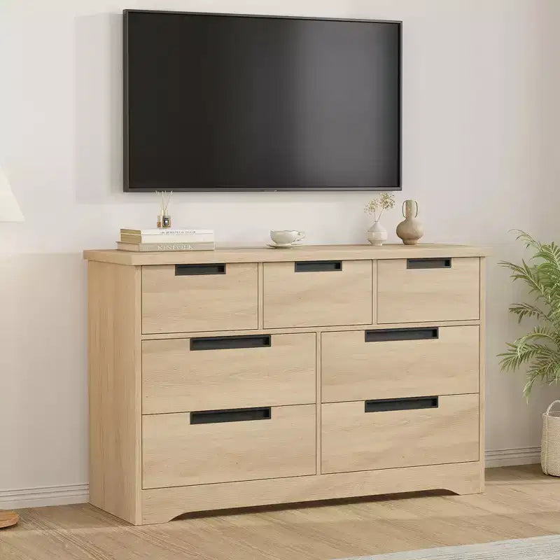 Armadio minimalista da camera da letto con 7 cassetti, mobile contenitore moderno naturale a due ante con maniglie incassate, struttura in legno